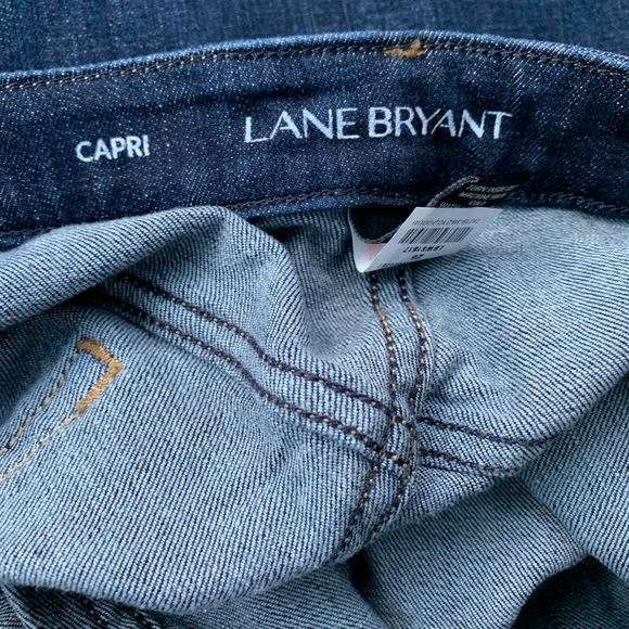 Lane Bryant Capri 26 Indigo Dark Wash. - Picture 4 of 6